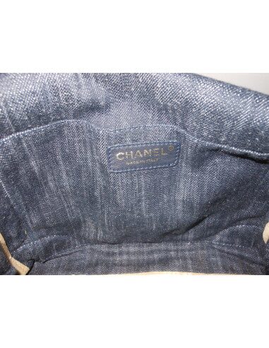 PETITE BESACE CHANEL EN JEAN 