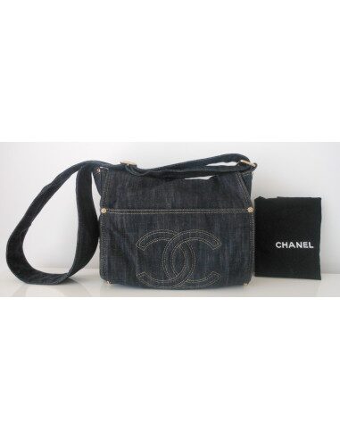 PETITE BESACE CHANEL EN JEAN 