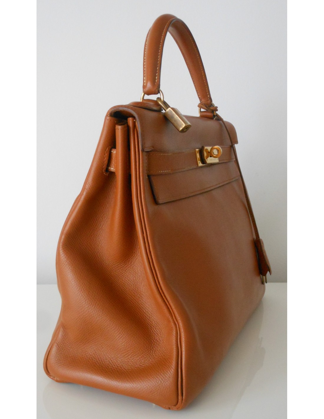 Sac à main Hermes Kelly 35 cm en cuir Courchevel gold